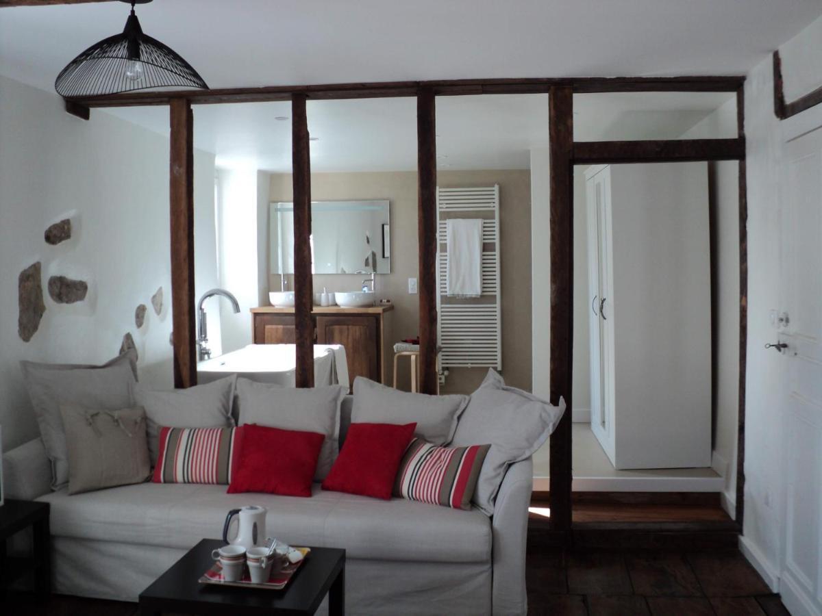 Bed and Breakfast Chalbonia Louhossoa Экстерьер фото